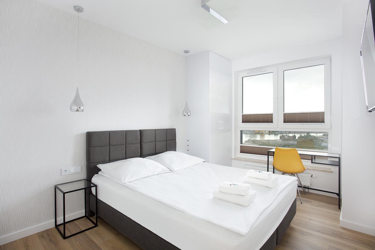 Ms Apartments Sky Tower VII Gdansk Bagian luar foto